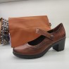 ZAPATO CORREA CON TACON COMODO Y SUELA DE GOMA CUERO