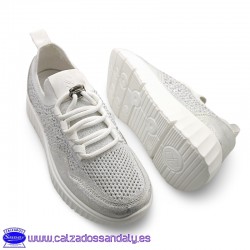 MYSOFT ZAPATILLA DE MODA CON CORDON ELASTICO Y BRILLOS, UNA ESTILO QUE DEJA HUELLA POR DONDE PASA - BLANCA / PLATA