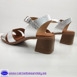 SANDALIA TACON MEDIO CONFORT CON PLANTILLA DE PIEL Y GEL Y TIRA ABIERTA DE VESTIR - PLATA - OH MY SANDALS