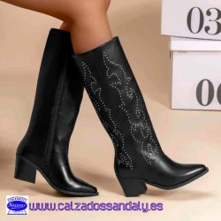 BOTA DE VESTIR CON TACON ANCHO COMODO Y TACHUELAS - NEGRO