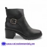 BOTIN TACON ANCHO COMODO Y SUELA DE GOMA FLEXIBLE CON DETALLE DE HEBILLA LATERAL - NEGRO