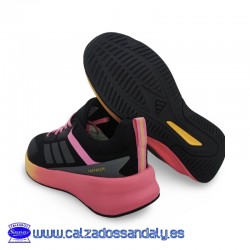 ADIDAS RUNNING FORTARUN PUNTERA REFORZADA Y TRANSPIRABLE - NEGRO CON SUELA MULTICOLOR
