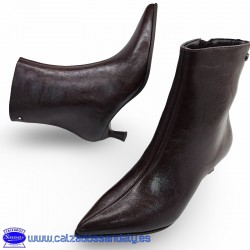 BOTIN VESTIR CON PUNTA FINA Y TACON FINO BAJO, NAPA BLANDITA Y FLEXIBLE - NEGRO